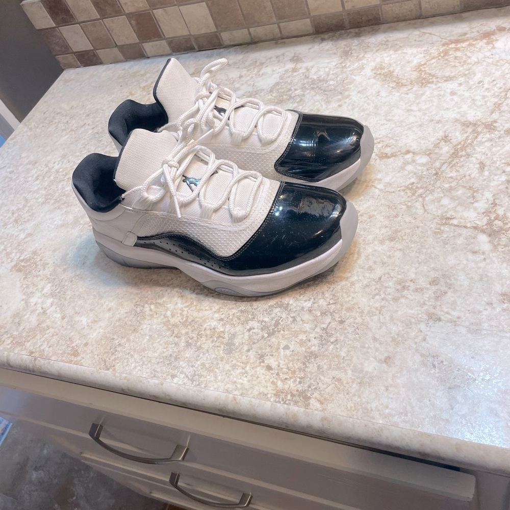 2018 Air Jordan 11 Retro 'Concord' 2018